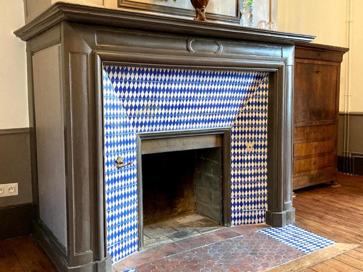 Chateau Isigny, Ideal Pour Les Familles Avec Enfants Et Les Animaux De Compagnie, Situe A Proximite Du Mont Saint-Michel 외부 사진