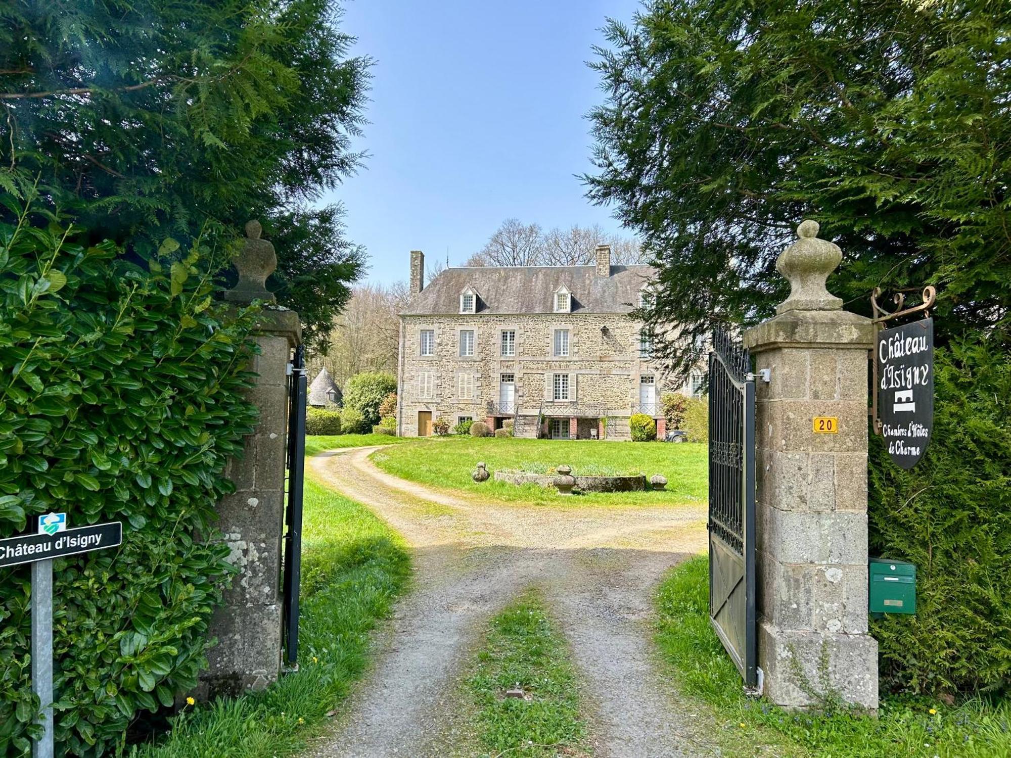 Chateau Isigny, Ideal Pour Les Familles Avec Enfants Et Les Animaux De Compagnie, Situe A Proximite Du Mont Saint-Michel 외부 사진